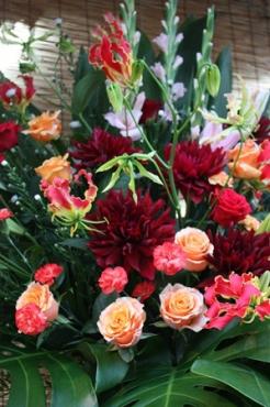またいただきました！スタンド花のご注文！｜「フラワーショップヨシカワ」　（埼玉県蕨市の花キューピット加盟店 花屋）のブログ