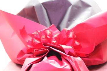 happy Roseの贈り物｜「フラワーショップヨシカワ」　（埼玉県蕨市の花キューピット加盟店 花屋）のブログ